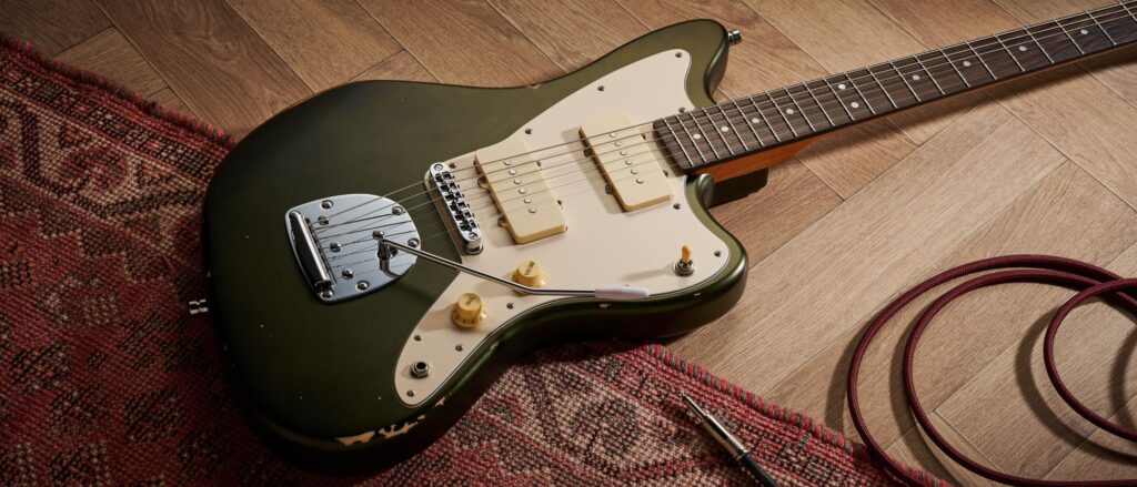 Patina PJ-6 offset guitar review