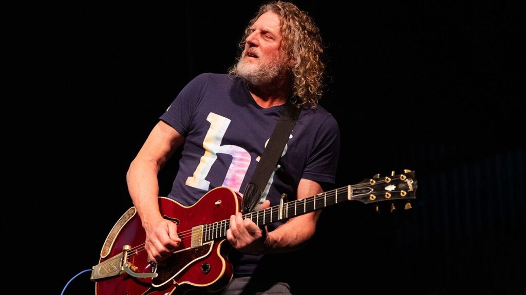 “We knew who stole the amps but there was no way to prove it. I even went to his house… His mother told me to eff off or she’d call the cops”: Mark Bryan on Hootie & The Blowfish’s rocket-ship success, and hanging with Eddie Van Halen
